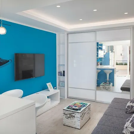 Apartment Tia Makarska